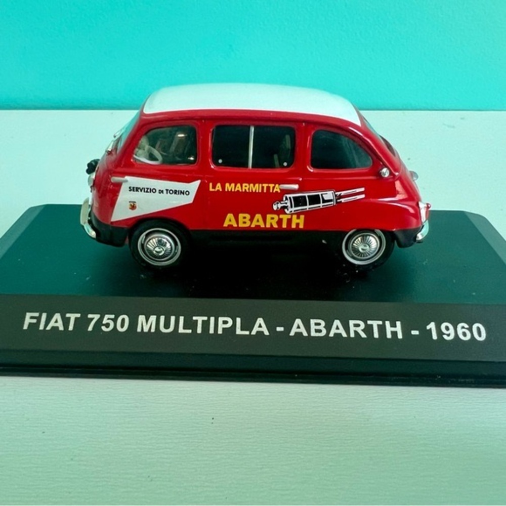 FIAT MULTIPLA ABARTH DIE CAST MODEL 750 Multipla 1960 - Picture 12 of 14